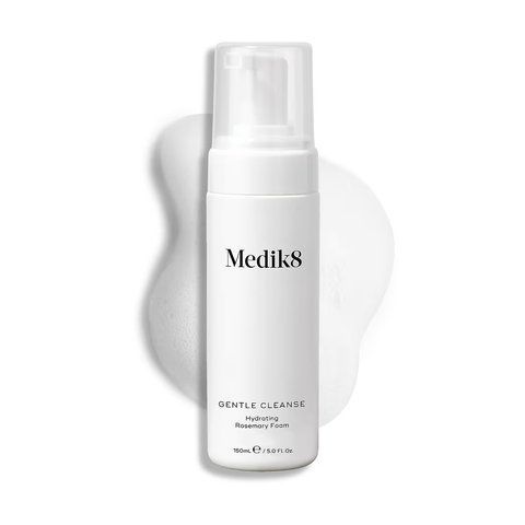 Пінка для очищення Medik8 Gentle Cleanse 150 мл - делікатно видаляє забруднення без сухості та стягнення P08756 фото